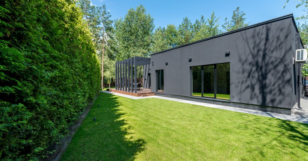 10 Kreativnih Ideja za Uređenje Dvorišta: Transformišite Svoj Vanjski Prostor